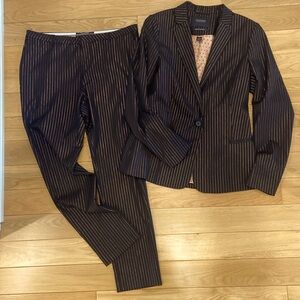 Scotch & Soda Ladies 2-piece Suit (blazer large, pants medium)